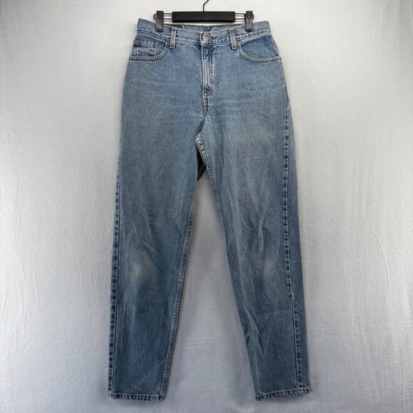 Vintage Levis Jeans Women's 12 Fits 30x33 Relaxed Tapered 550 Light Wash y2k - Picture 2 of 13